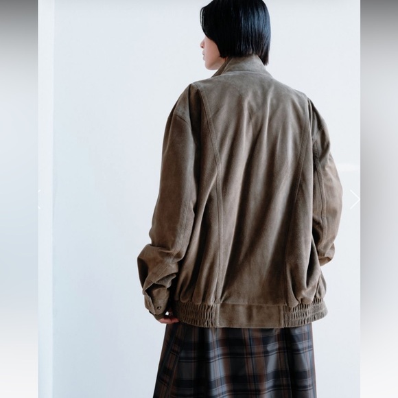 NEVER WORN Real Suede Leather Bomber Jacket - Picture 13 of 16